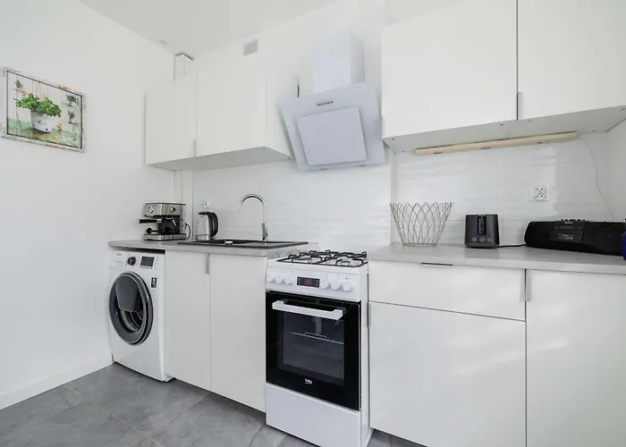 Apartmán Colorful Near The Spodek Arena In By Renters *