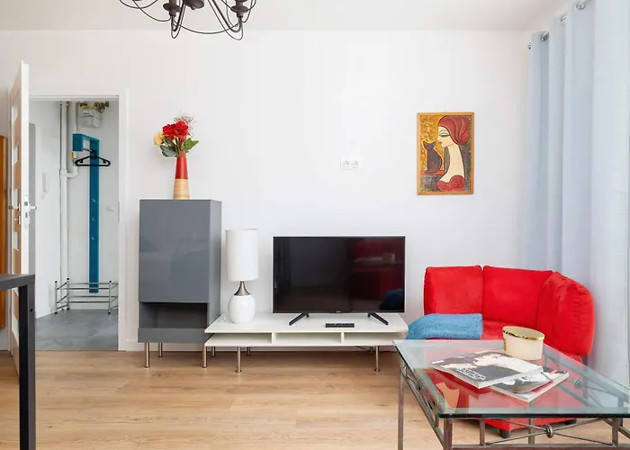 Apartmán Colorful Near The Spodek Arena In By Renters *